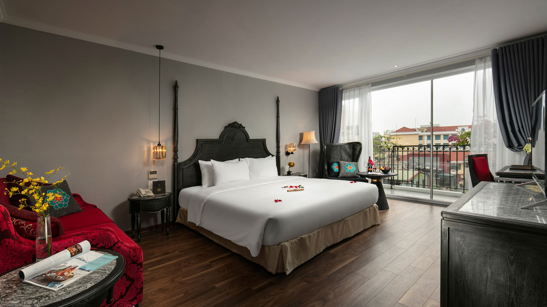 D'Lux Hotel in Hanoi